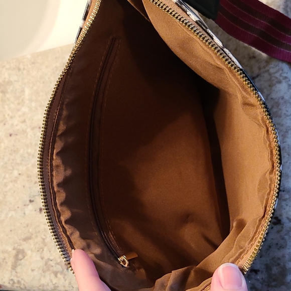 NEW! grey leopard studded clutch purse - Picture 4 of 5